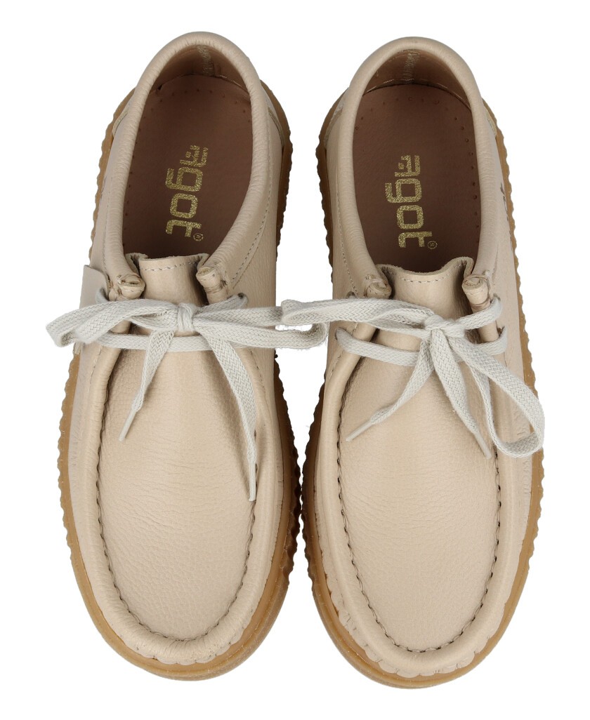 Shoe style wallabe Agot Moth