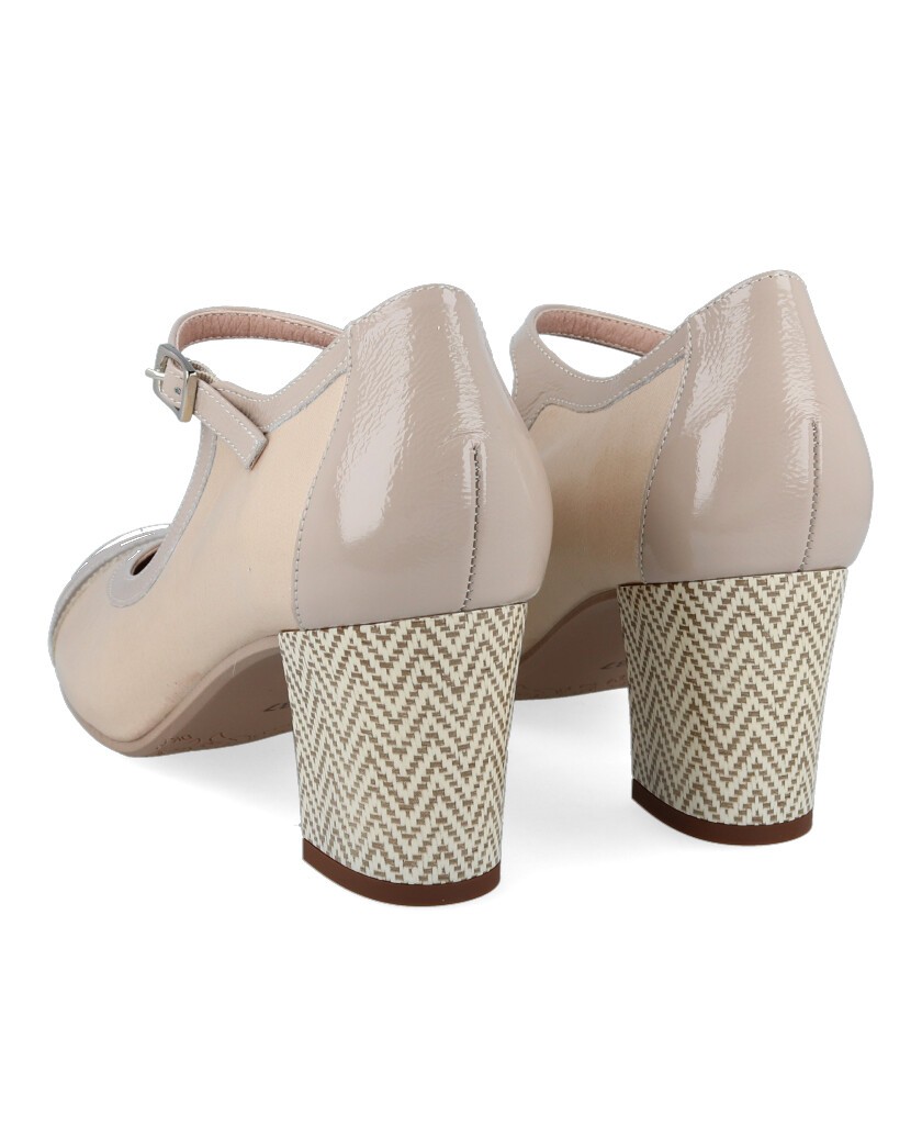 Dorking Rodin D9092 pumps