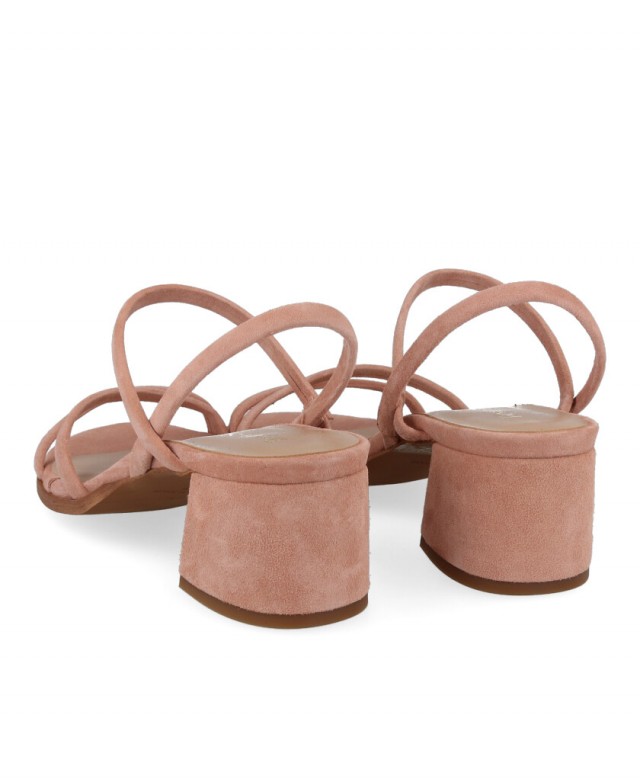 Bryan 2614 pink low heel shoe