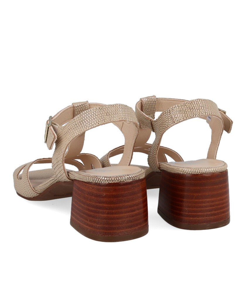 Low heel sandals Kissia 904