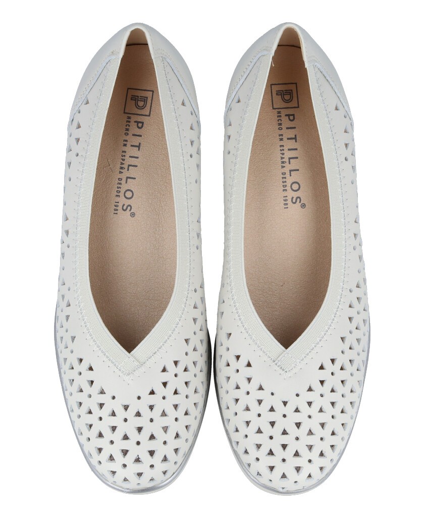 Pitillos 10372 women's white pumps