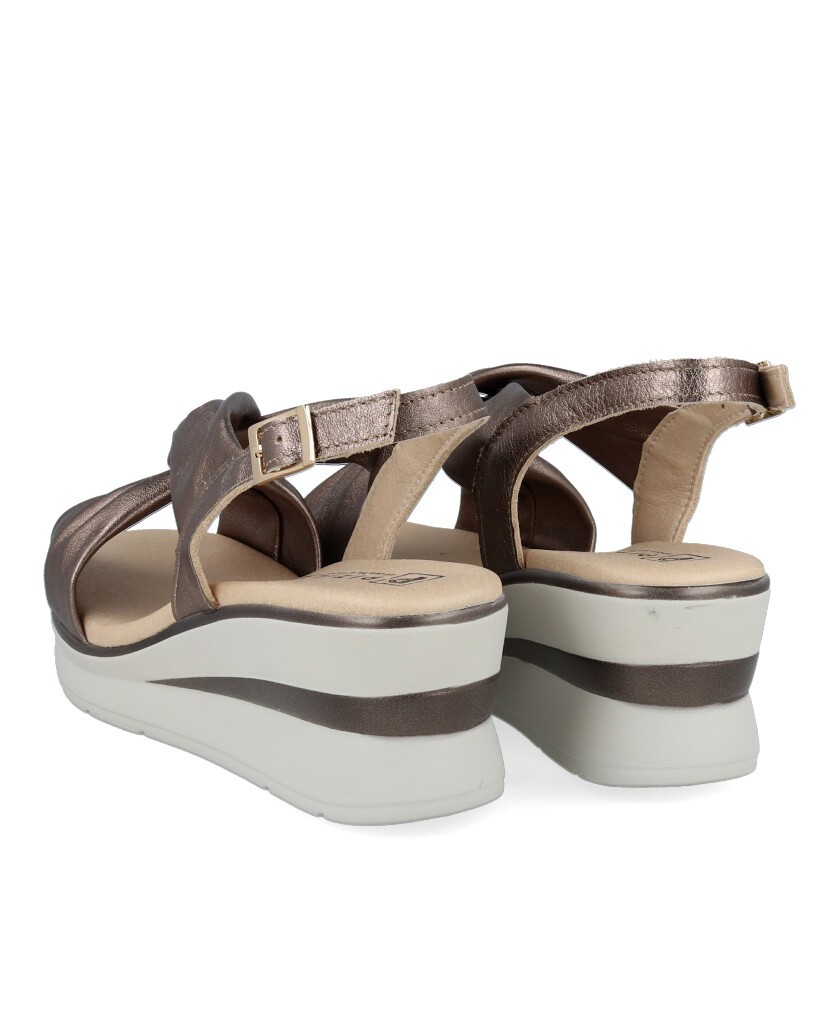 Pitillos 10365 metallic wedge sandals
