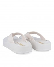 White flip flops Petite Jolie Basic PJ6818 White flip flops Petite Jolie Basic PJ6818