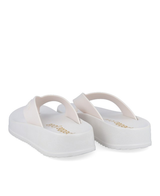 White flip flops Petite Jolie Basic PJ6818 White flip flops Petite Jolie Basic PJ6818