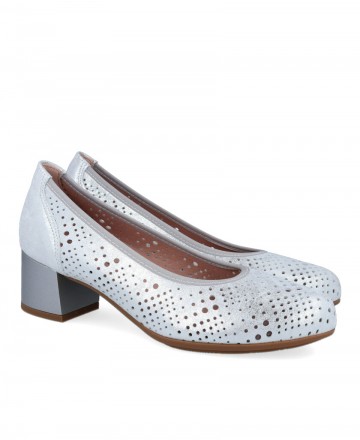 Metallic Perforated Low Heel Pitillos 10461