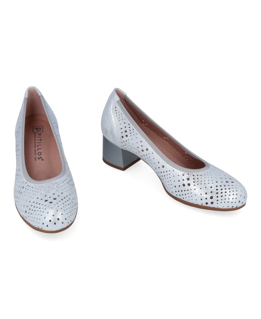 Metallic Perforated Low Heel Pitillos 10461