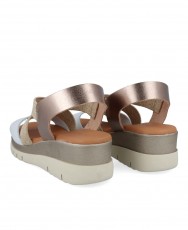 Andares 255431 Women's White Elastic Strap Sandal