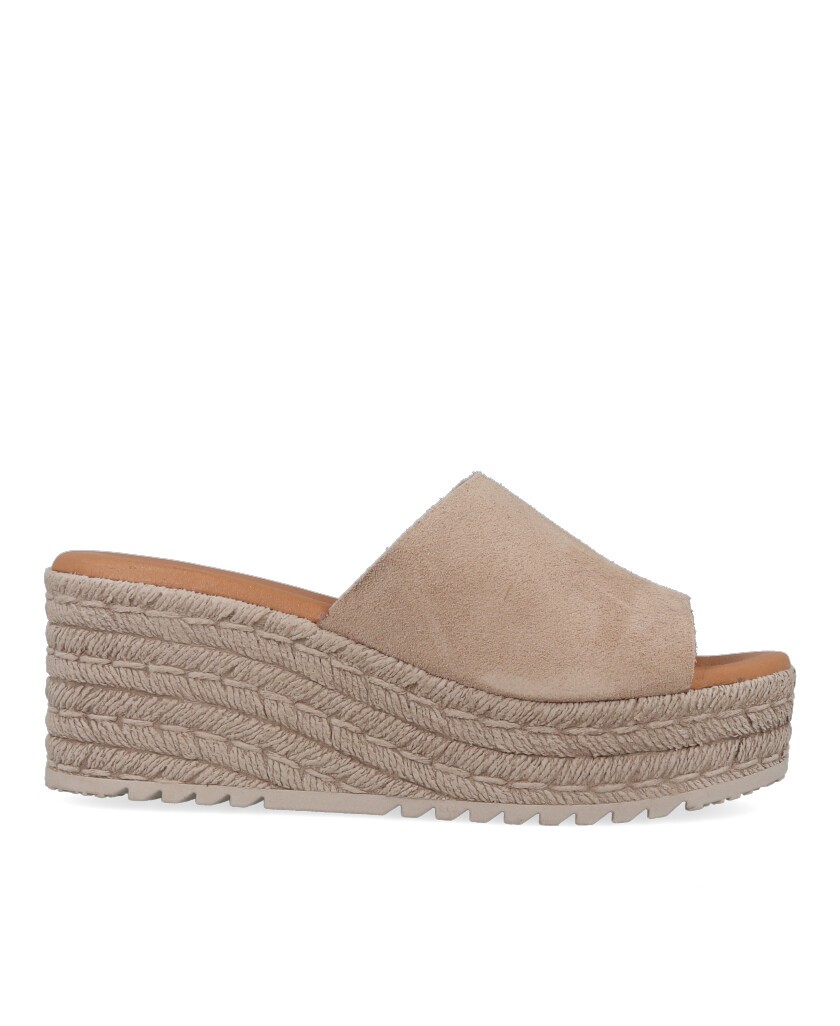 Sandalias tipo zueco color beige Andares 844130