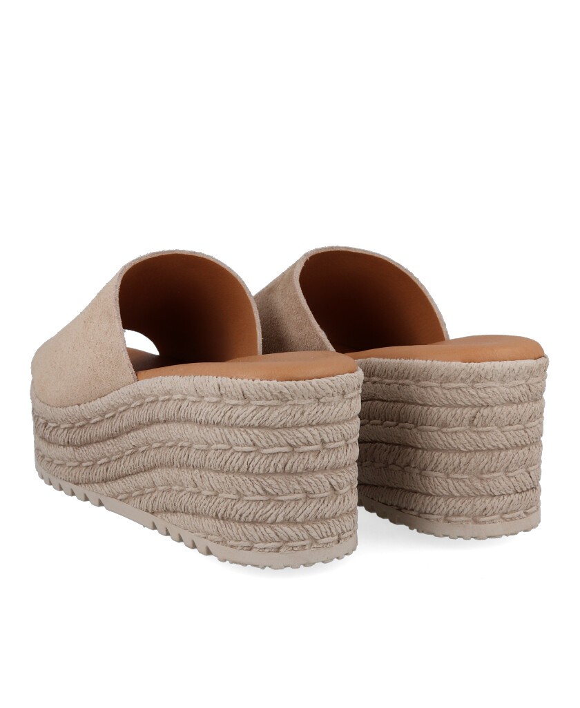 Sandalias tipo zueco color beige Andares 844130