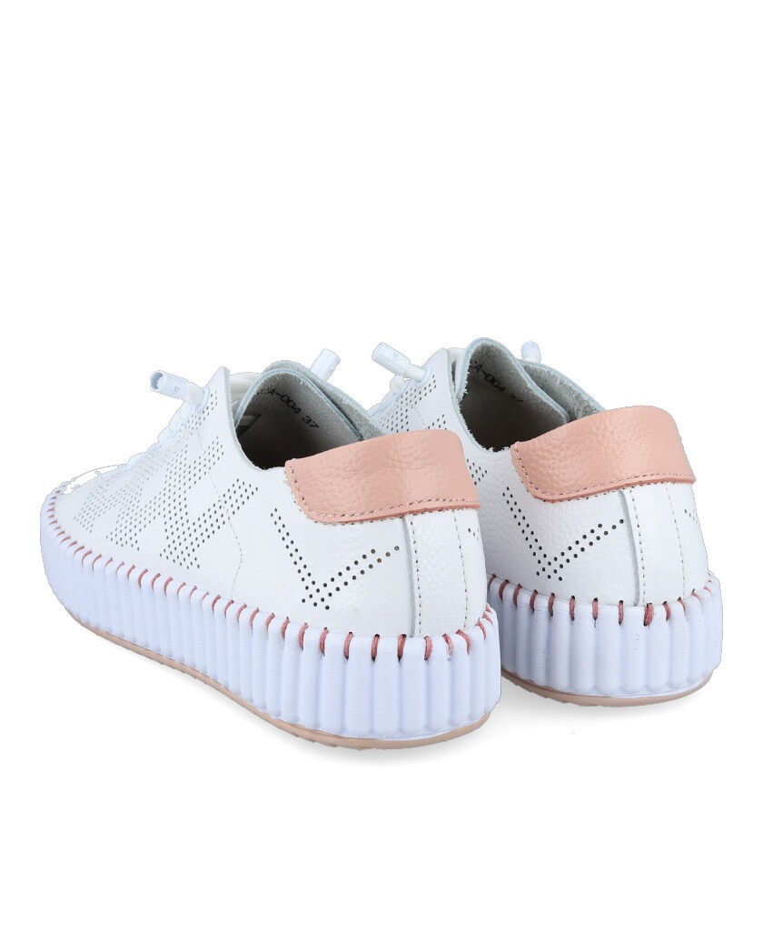 Sneaker troquelada blanca Happy Monk Mallorca-004