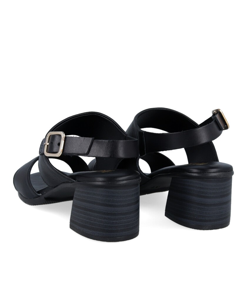 Strap leather sandals Catchalot R-111709