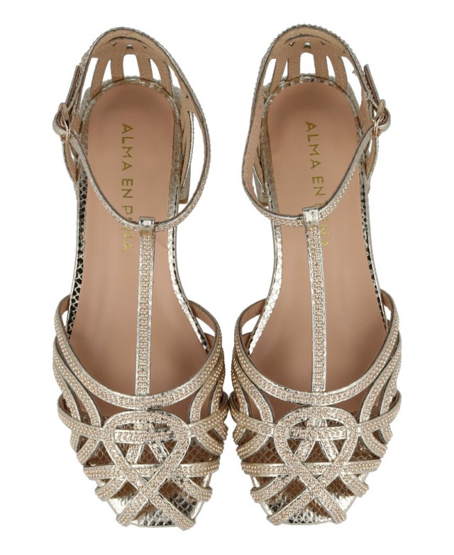 Sandalias cangrejeras doradas Alma en Pena 50412