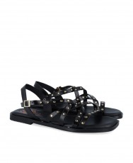 Sandalia negra plana con tachuelas Porronet 3113 Sandalia negra plana con tachuelas Porronet 3113