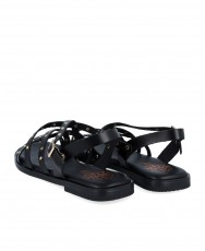 Sandalia negra plana con tachuelas Porronet 3113 Sandalia negra plana con tachuelas Porronet 3113