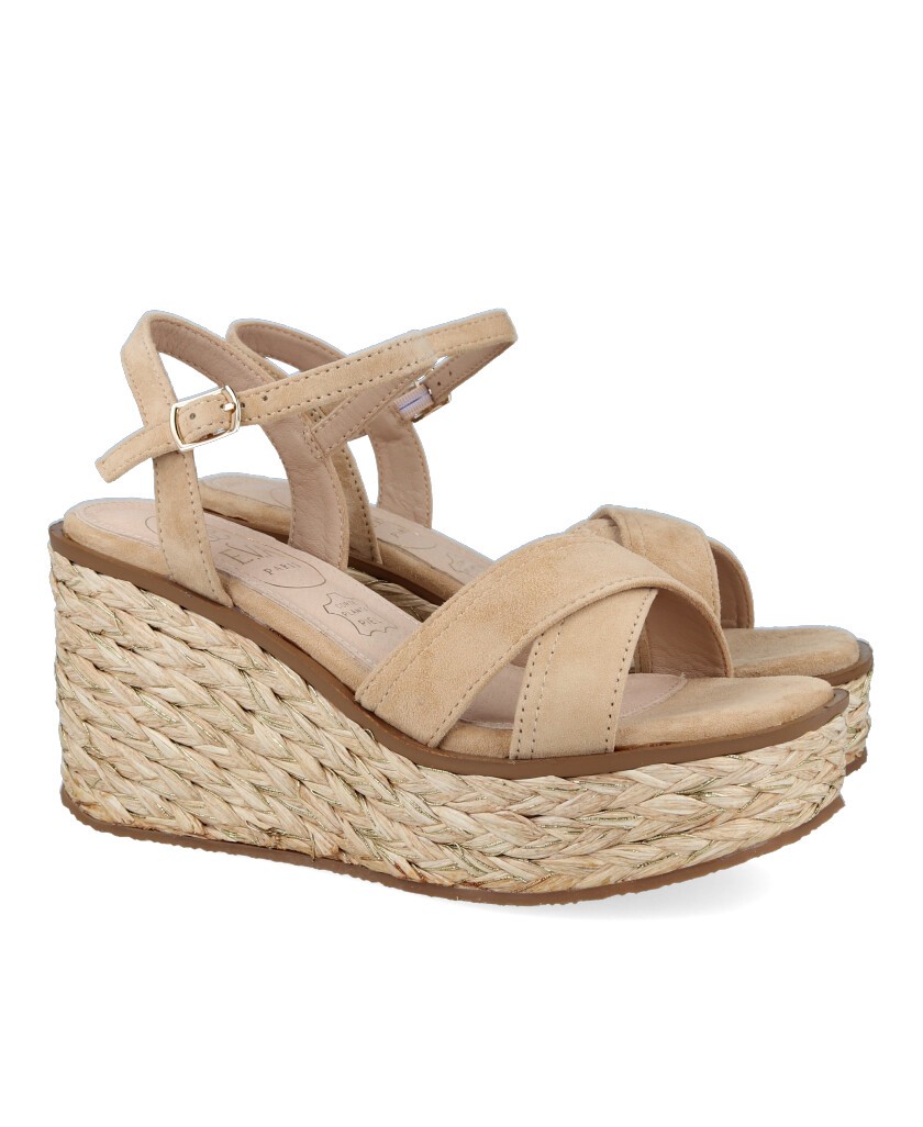 Taupe color heeled sandal Eva Paris 28948