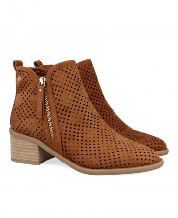 Women's leather cowboy ankle boots Xti 14396104