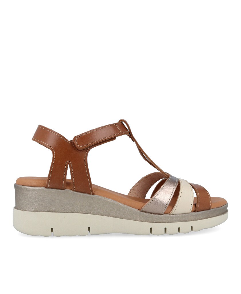 Sandalias de tiras multicolor Andares 255835