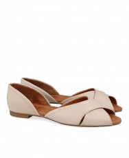 Sandalias para mujer en color beige Caracteristicas con hebilla altura de piso 1 cm zapato de estilo casual suela de goma termo