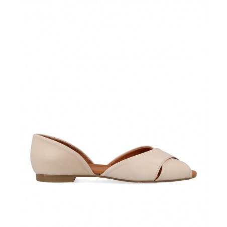 Sandalias para mujer en color beige Caracteristicas con hebilla altura de piso 1 cm zapato de estilo casual suela de goma termo