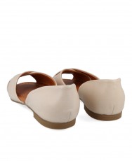 Sandalias para mujer en color beige Caracteristicas con hebilla altura de piso 1 cm zapato de estilo casual suela de goma termo