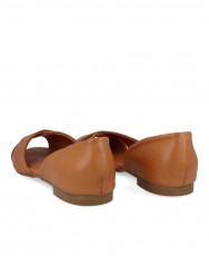 Sandalias para mujer en color marron Caracteristicas con hebilla altura de piso 1 cm zapato de estilo casual suela de goma term