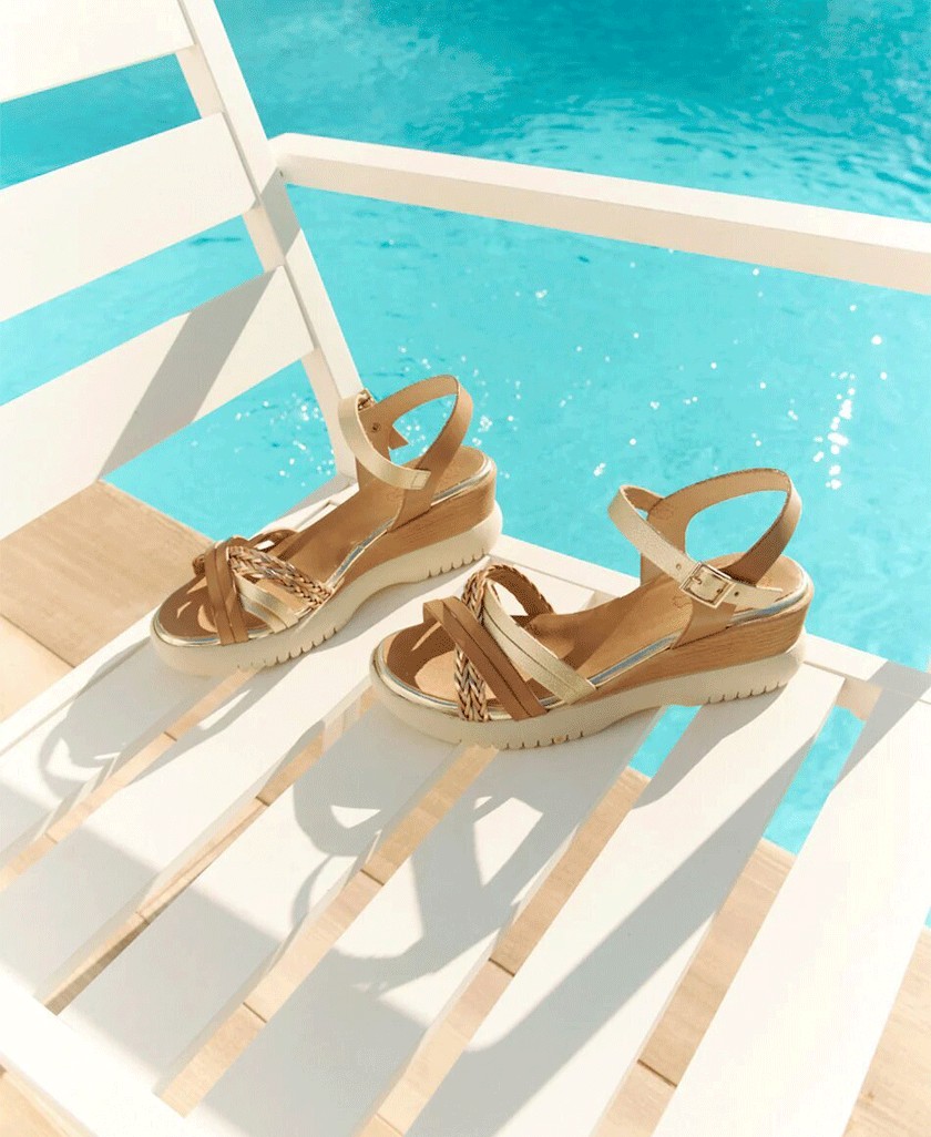 Sandalia con cuña color beige Porronet Berta 3156