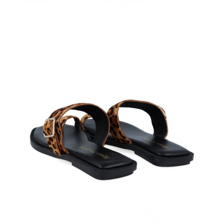 Bryan 7302 Animal Print Flat Thong Sandal