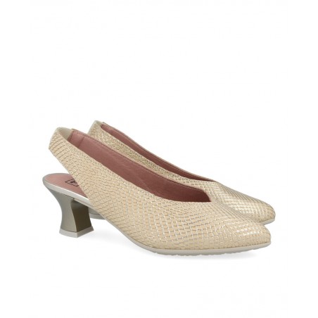Pitillos 10510 Embossed Leather Court Shoe