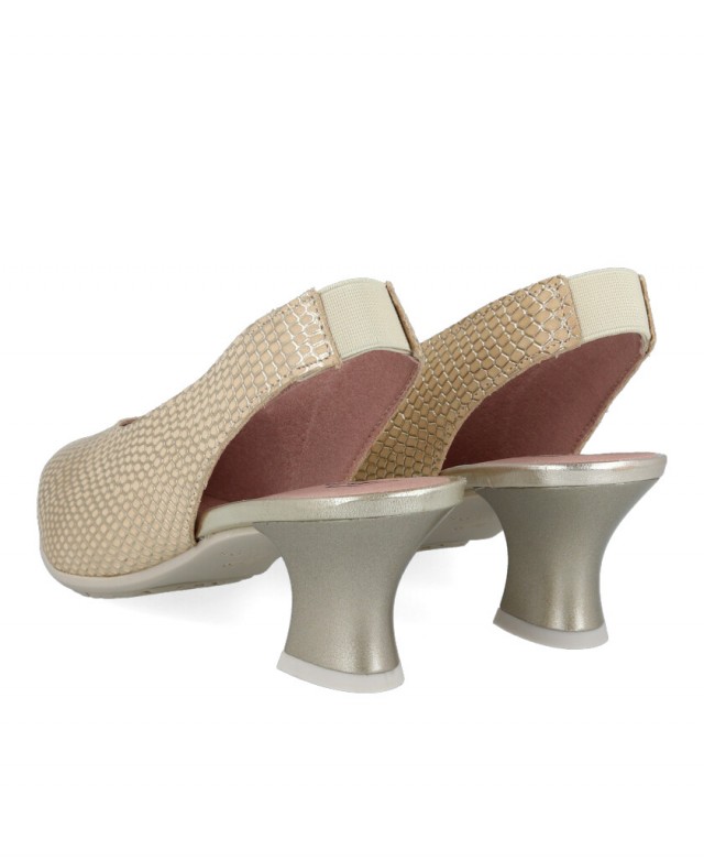 Zapato de salón de piel grabada Pitillos 10510 Zapato de salón de piel grabada Pitillos 10510
