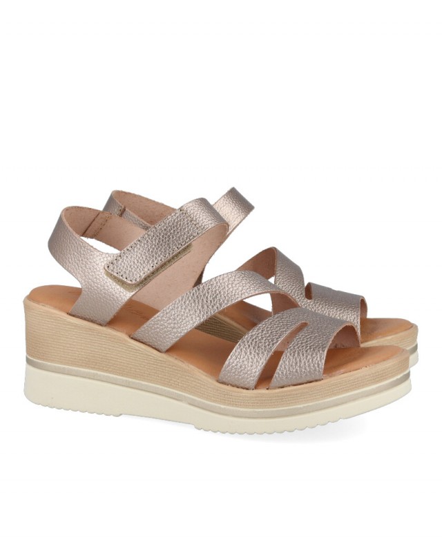 Sandalias metalizadas con cuña Andares 260615