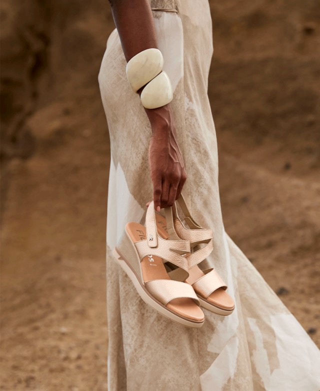 Sandalias de cuña Fluchos F1973