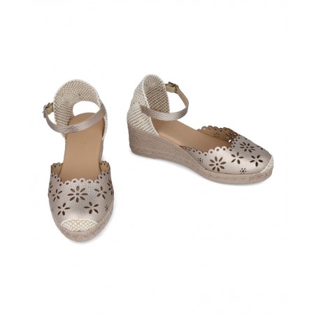 Andares 438002 die-cut leather espadrilles