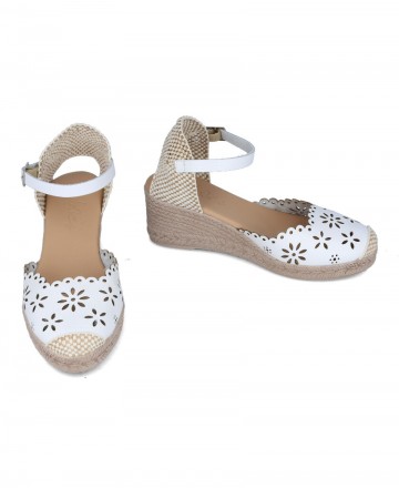 Espardena o yute para mujer en color blanco Caracteristicas con hebilla cuna 6 cm zapato de estilo casual suela de goma termopl