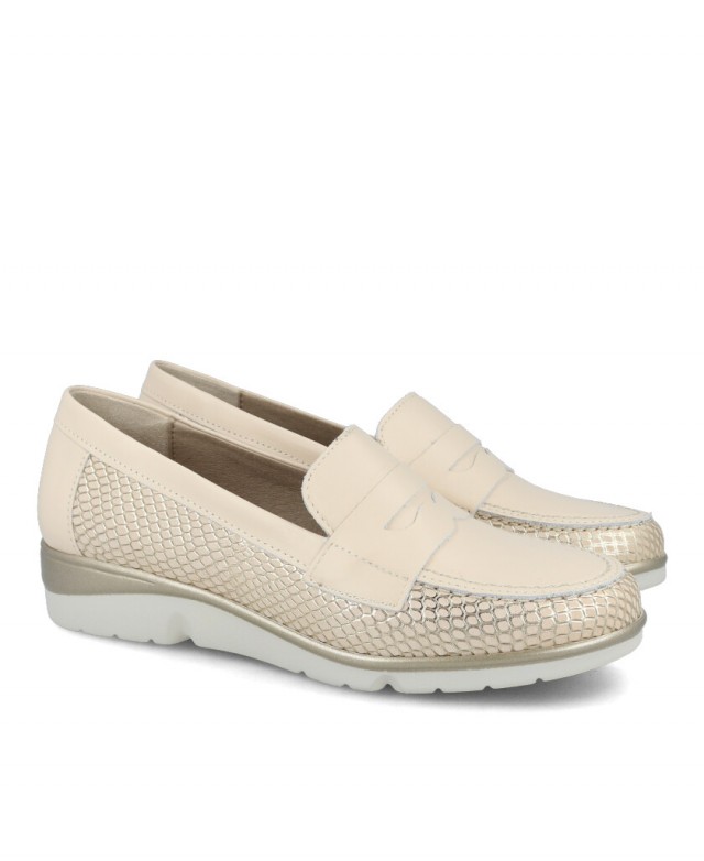 Mocasín beige metalizado para mujer Pitillos 10320 Mocasín beige metalizado para mujer Pitillos 10320