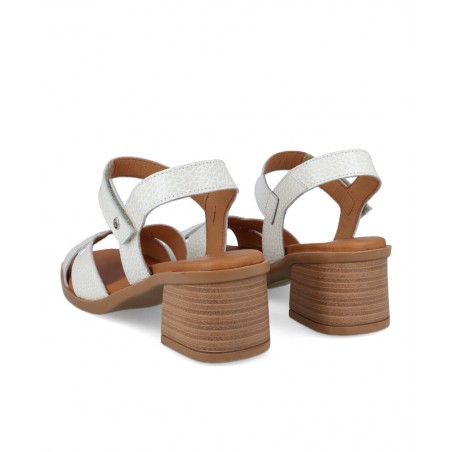 Sandalias blancas de tacón bajo Catchalot 54166
