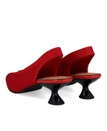 h2Zapato de salon de color rojo Miss Elastic 76626 h2 pDeslumbra con el vibrante Zapato de salon rojo Miss Elastic 76626 una fu