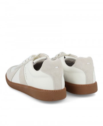 h2Zapatillas casual de piel Eva Paris 28971 h2 pAnade un toque de estilo moderno y confort a tu dia a dia con las zapatillas ca