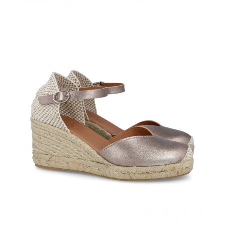 Andares Cíes 17 Elegant Metallic Espadrilles