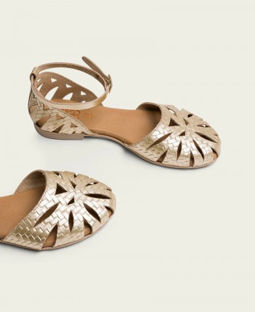 Porronet Patricia 3101 golden flat sandals
