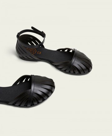 Porronet Palma 3102 flat leather sandals