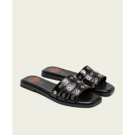 h2Sandalia negra con tachuelas Porronet Venus 3119 h2 pDejate seducir por la Sandalia Porronet Venus 3119 en color negro el com