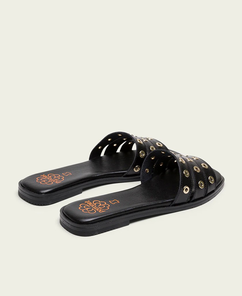 Sandalia negra con tachuelas Porronet Venus 3119
