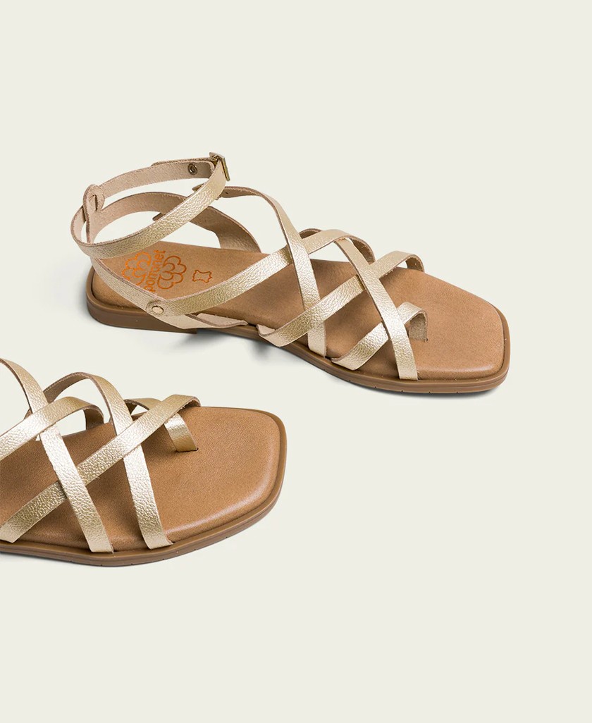 h2Sandalia de tiras dorada Porronet Vita 3121 h2 pDeslumbra con el calzado que te hara sentir como una estrella en tu dia a dia