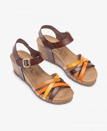Sandalia color mostaza Yokono Cadiz 256