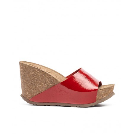 Yokono Corfu 253 Red Wedge Clogs