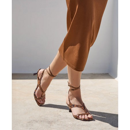 Sandalias de tacón animal print Bryan Gara 6609