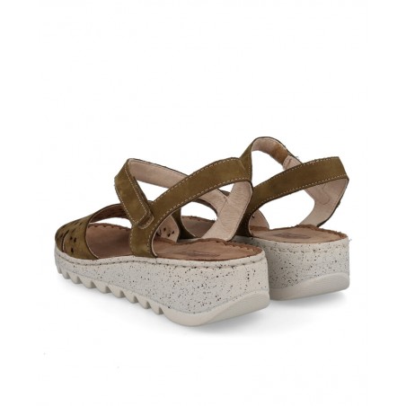 Sandalias de mujer troqueladas Walk & Fly Savina 9371 50401