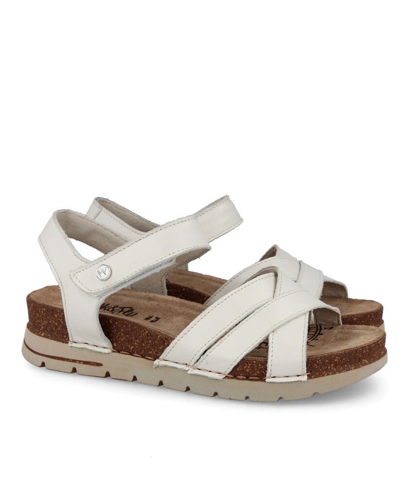 White sandals Walk & Fly San Telmo 8352 50720