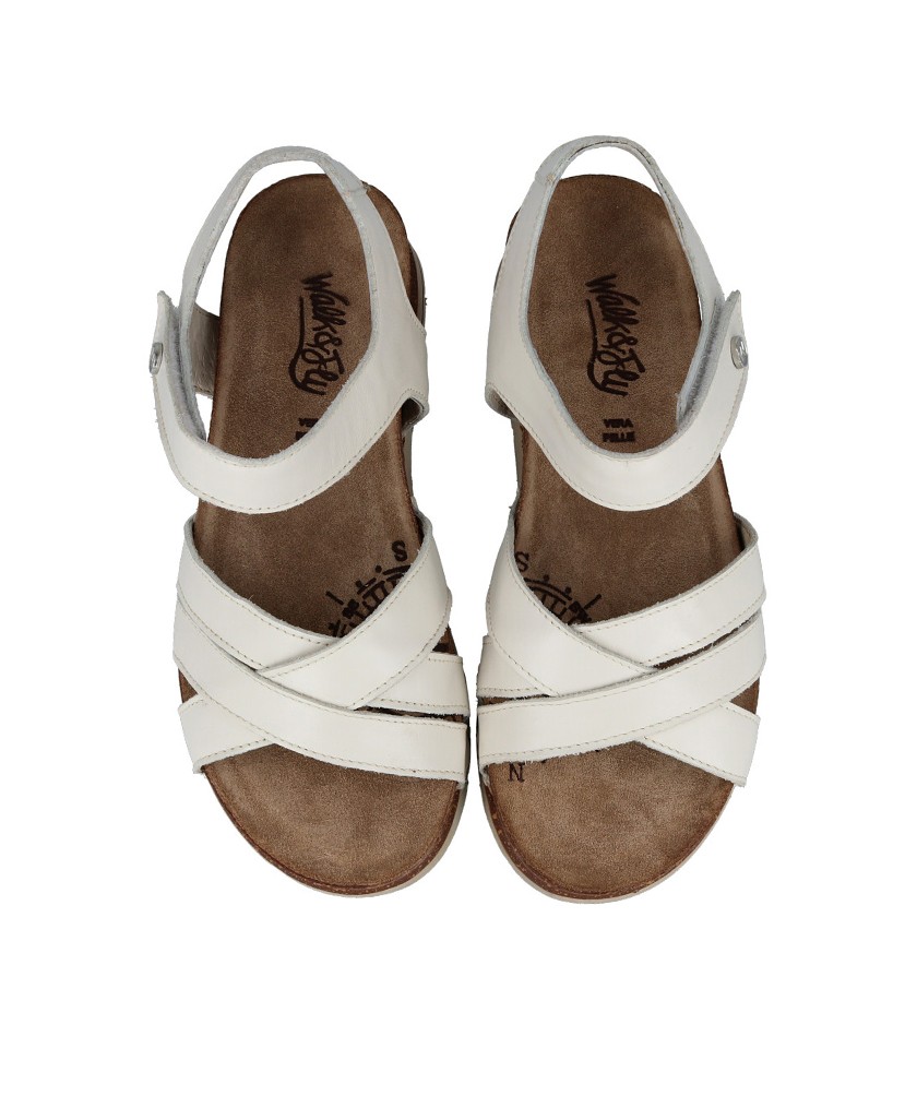 White sandals Walk & Fly San Telmo 8352 50720