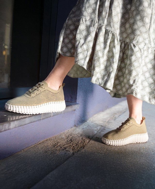 Deportiva casual Astrid Walk & Fly AH-9837